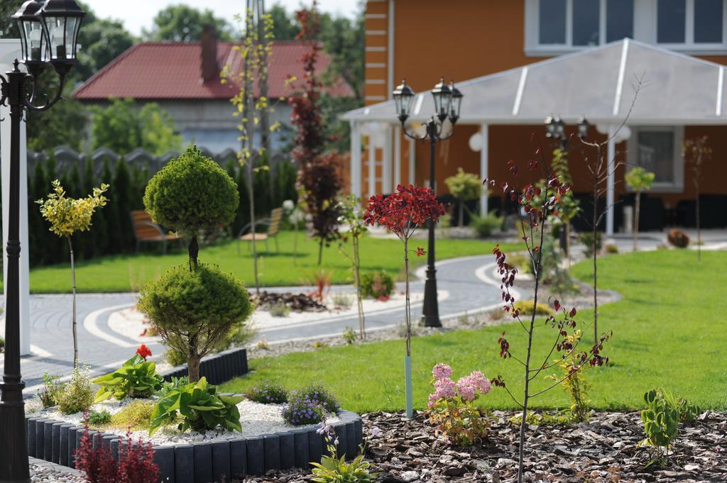 Zajazd Cobra Ostrow Mazowiecka Exterior photo